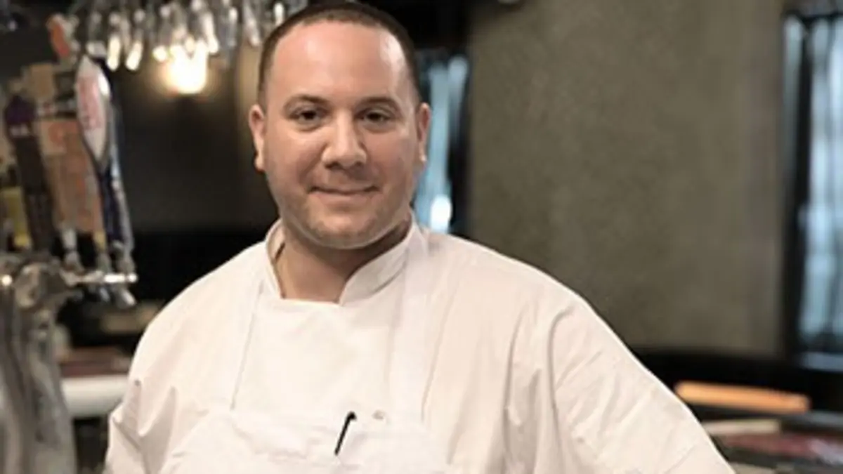 Resto sous surveillance S04E00 Show devant