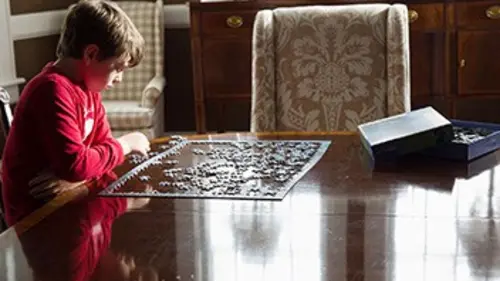 Resurrection S01E01 Seconde vie