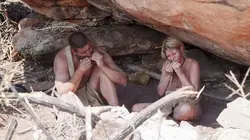 Retour à l'instinct primaire : Restons groupés Orage en haute mer