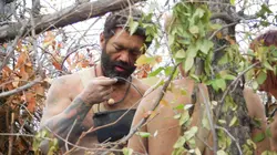 Retour à l'instinct primaire : Restons groupés A vos arbalètes !