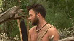 Retour à l'instinct primaire : Restons groupés Au fond du gouffre