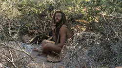 Retour à l'instinct primaire : seul au monde