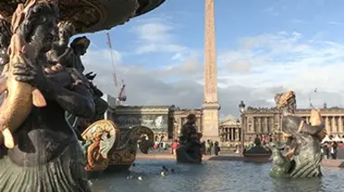 Touristes à Paris : entre rêve et arnaque