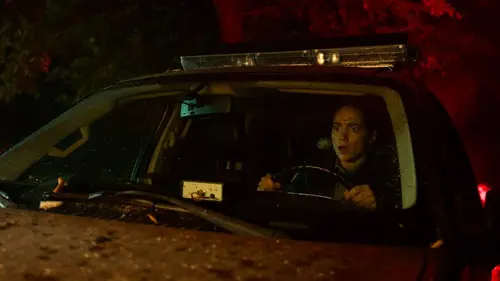 Revival S01E09 La mère de Babylone