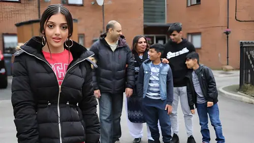 Rich Kids Go Skint Sepii Samaee