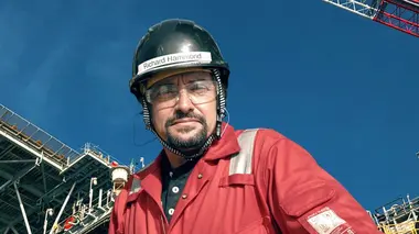 Plateforme pétrolière dans le golf