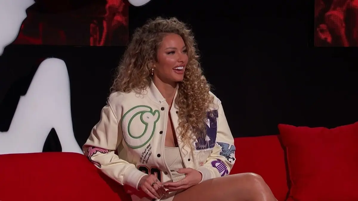 Ridiculous S34E13 Sterling et Camille Kostek XIII