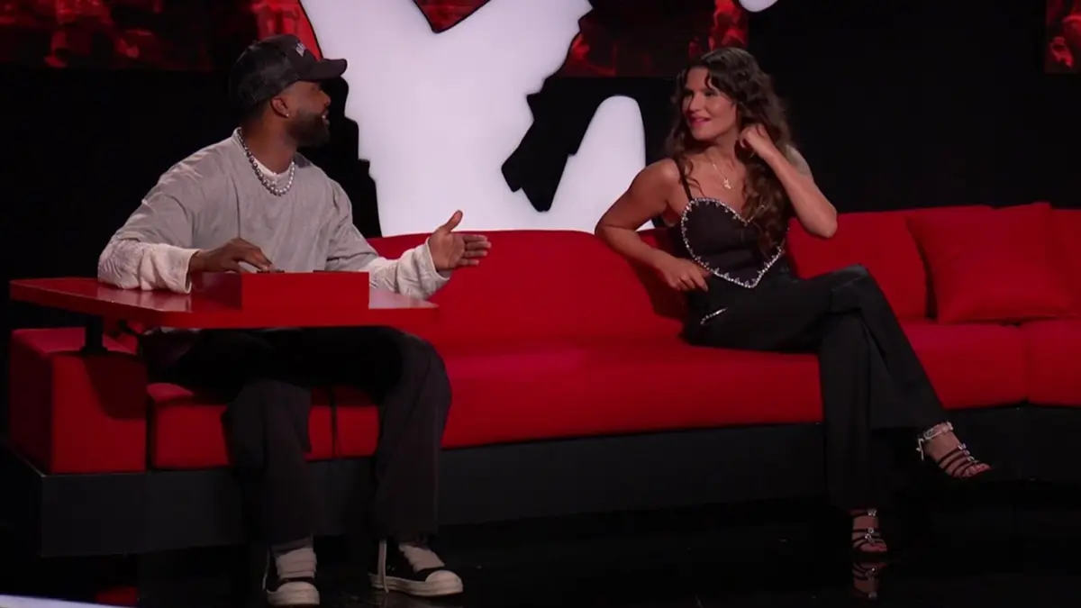 Ridiculous S36E06 Sterling et Carly Aquilino XL
