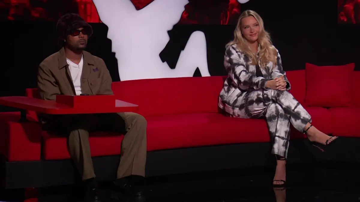 Ridiculous S37E07 Sterling et Camille Kostek XXII