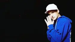 Ridiculous  S19E18 Chanel and Sterling CCLV