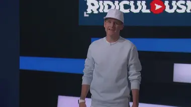 Ridiculous S24E24 Chanel et Sterling CDXXVIII
