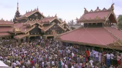 Rituels du monde  S01E11 Séville, la Semaine sainte