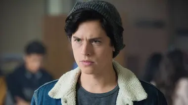 Riverdale S02E01 Chapitre quatorze: Un baiser avant de mourir