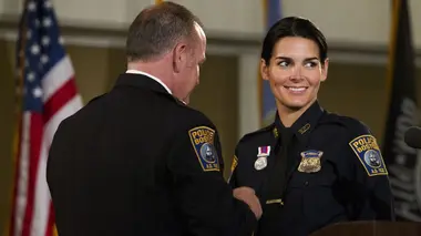 Rizzoli & Isles S02E01 Je ne suis pas un héros