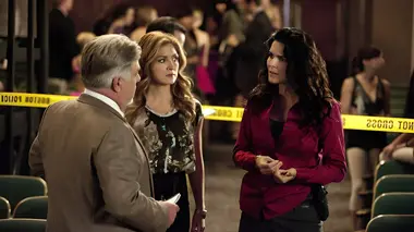 Rizzoli & Isles S03E14 Du foot, des filles et des gâteaux