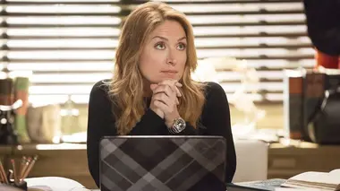 Rizzoli & Isles S05E17 L'homme-loup solitaire