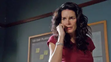 Rizzoli & Isles S07E09 65 heures