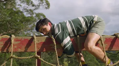 Les contraires s'attirent