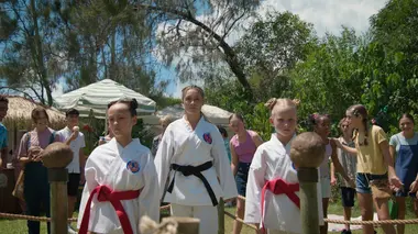 Rock Island Mysteries S03E01 Welcome Back Taylor