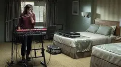 Room 104 S03E06 Une nouvelle chanson en streaming