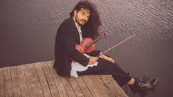 "Roots" Nemanja Radulovic : un voyage musical autour du monde
