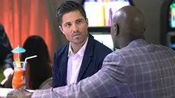 Rosewood S02E12 Passe-passe en streaming