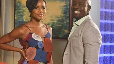 Rosewood S02E08 De l'huile sur le feu