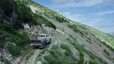 Les têtes dures"