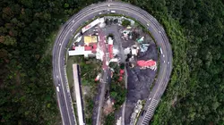 Routes sous haute tension