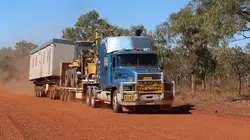 Routiers de l'Outback Après la pluie