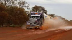 Routiers de l'Outback S09E08 Perdus dans le désert