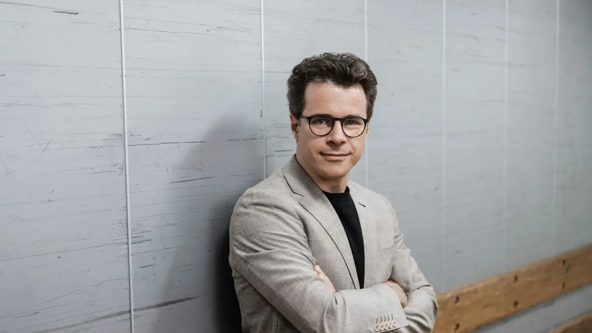 Royal Concertgebouw Orchestra, Jakub Hrůša, Yunchan Lim : Schumann, Dvořák, Suk