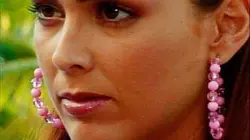 Sur Novelas TV à 19h20 : Rubí