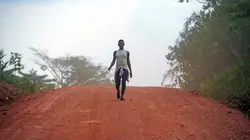 Rwanda, la couleur du sang S01E08 La terre du pardon