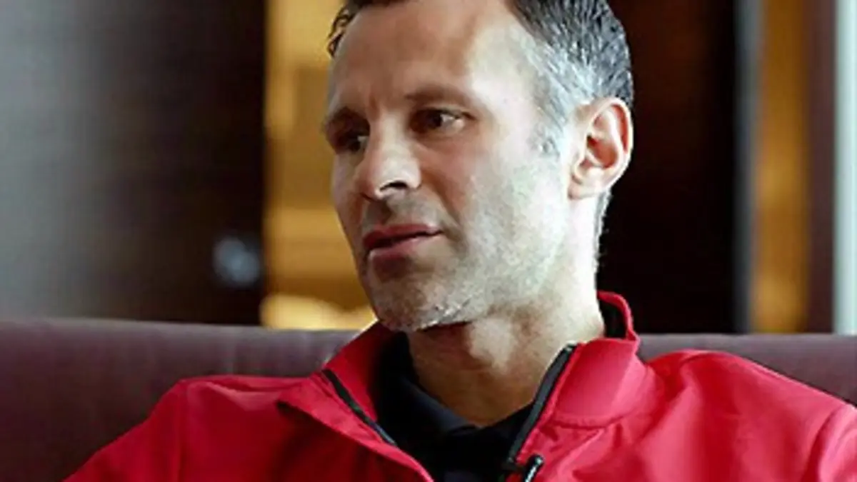 Ryan Giggs : un entraîneur sur le terrain