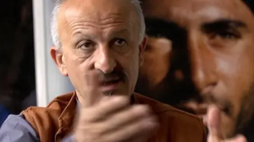 S'il n'en restait qu'une S01E13 Reza