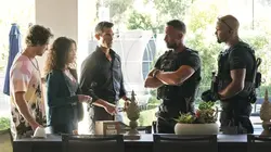 S.W.A.T. S06E07 Un monde à part