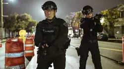 S.W.A.T. S01E17 Aux armes