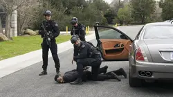 S.W.A.T. S02E19 Bons et loyaux services