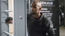 S.W.A.T. S01E01 Balle perdue