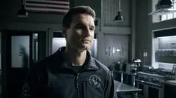 S.W.A.T.  S04E07 Les soldats du feu