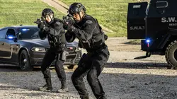 S.W.A.T. S02E23 La justice en direct