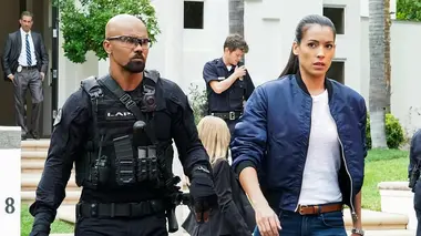 S.W.A.T. S02E08 Crime en direct