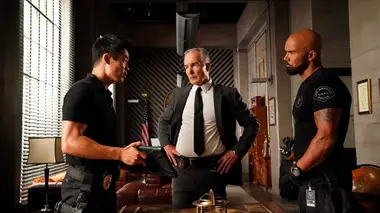S.W.A.T. S08E01 Les disparus