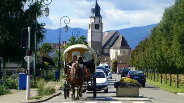 Sacré village
