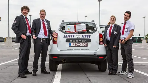 Safety First S01E01 De saturn