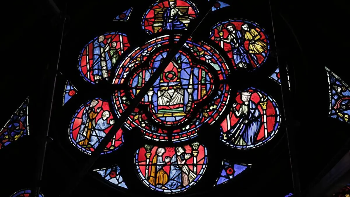 Saint Louis, à la lumière de la Sainte Chapelle