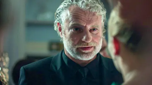 Salamander S01E08 Entre l'enclume et le marteau