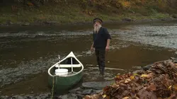 Sale affaire ! Au pied du mur