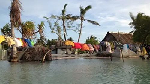 Sale temps pour la planète S06E01 SOS Kiribati